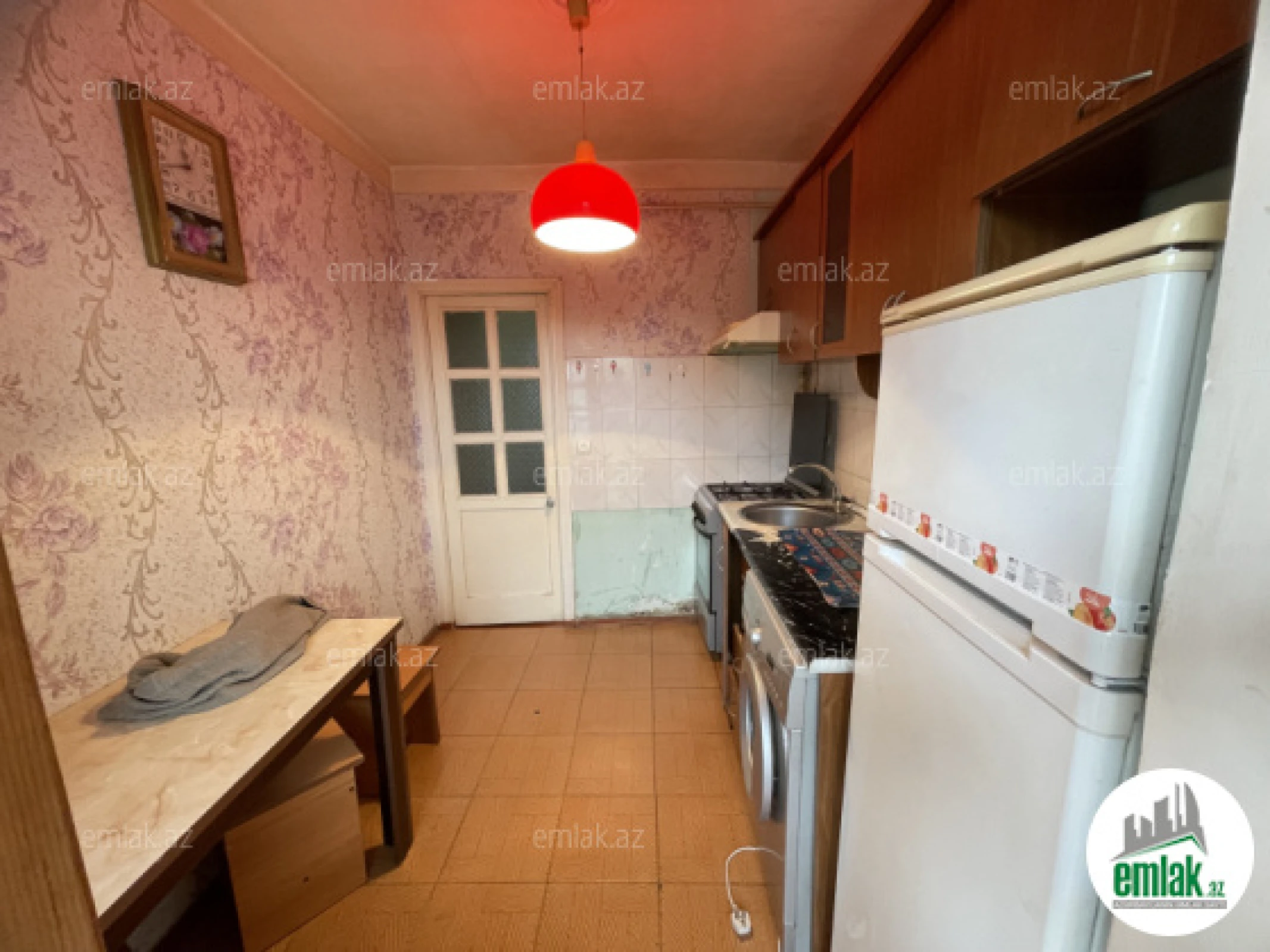 Satılır 2 otaqlı köhnə tikili 48 m²