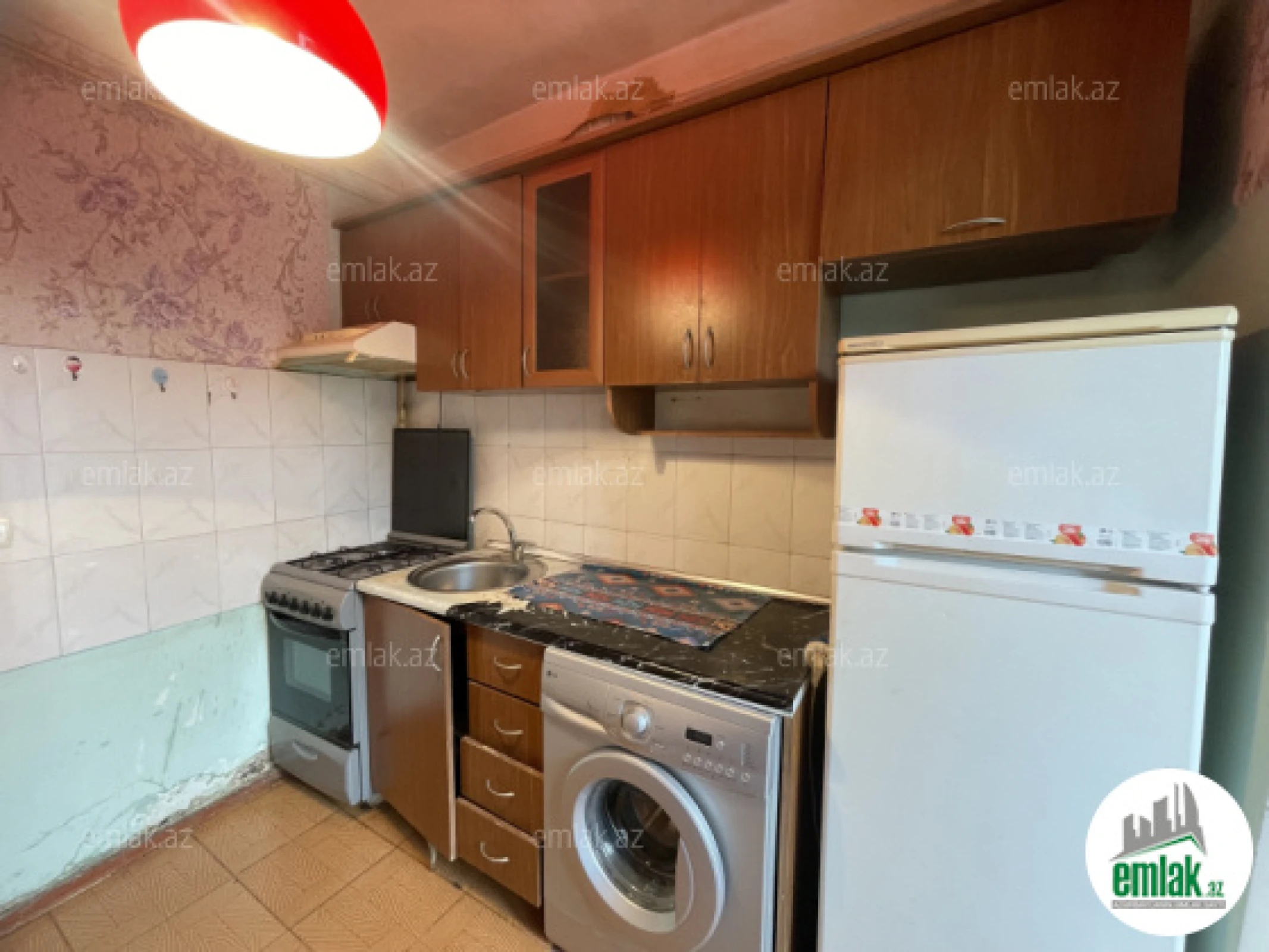 Satılır 2 otaqlı köhnə tikili 48 m²
