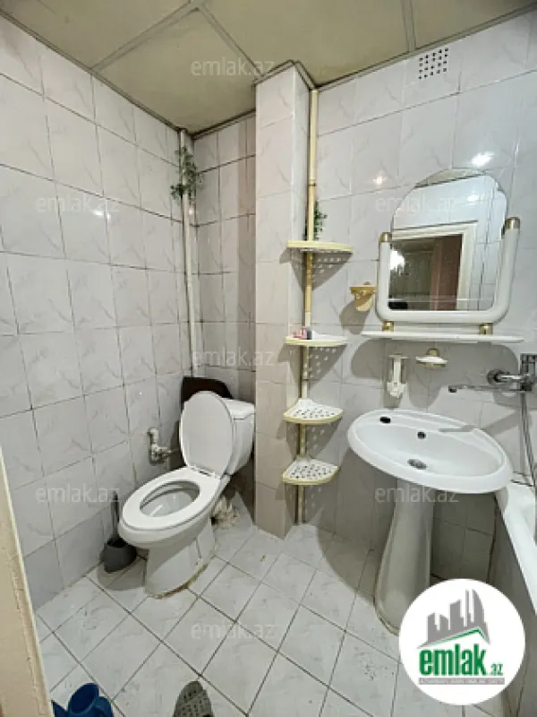 Satılır 2 otaqlı köhnə tikili 48 m²