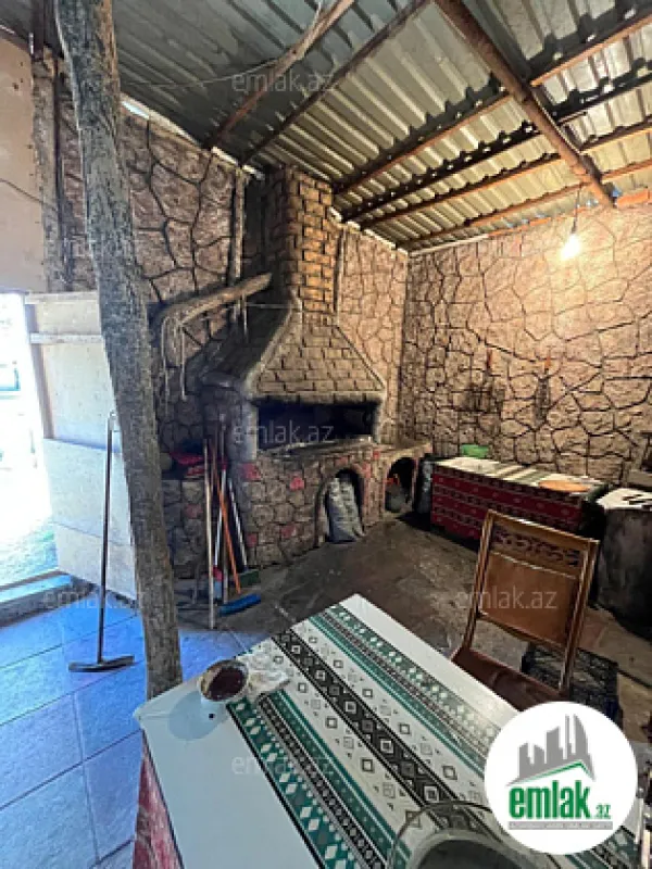 Satılır 5 otaqlı obyekt 324 m²