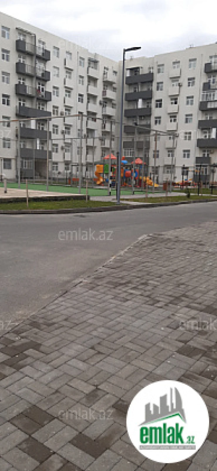 Satılır 4 otaqlı yeni tikili 93 m²