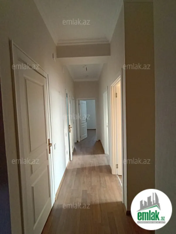 Satılır 3 otaqlı yeni tikili 77 m²