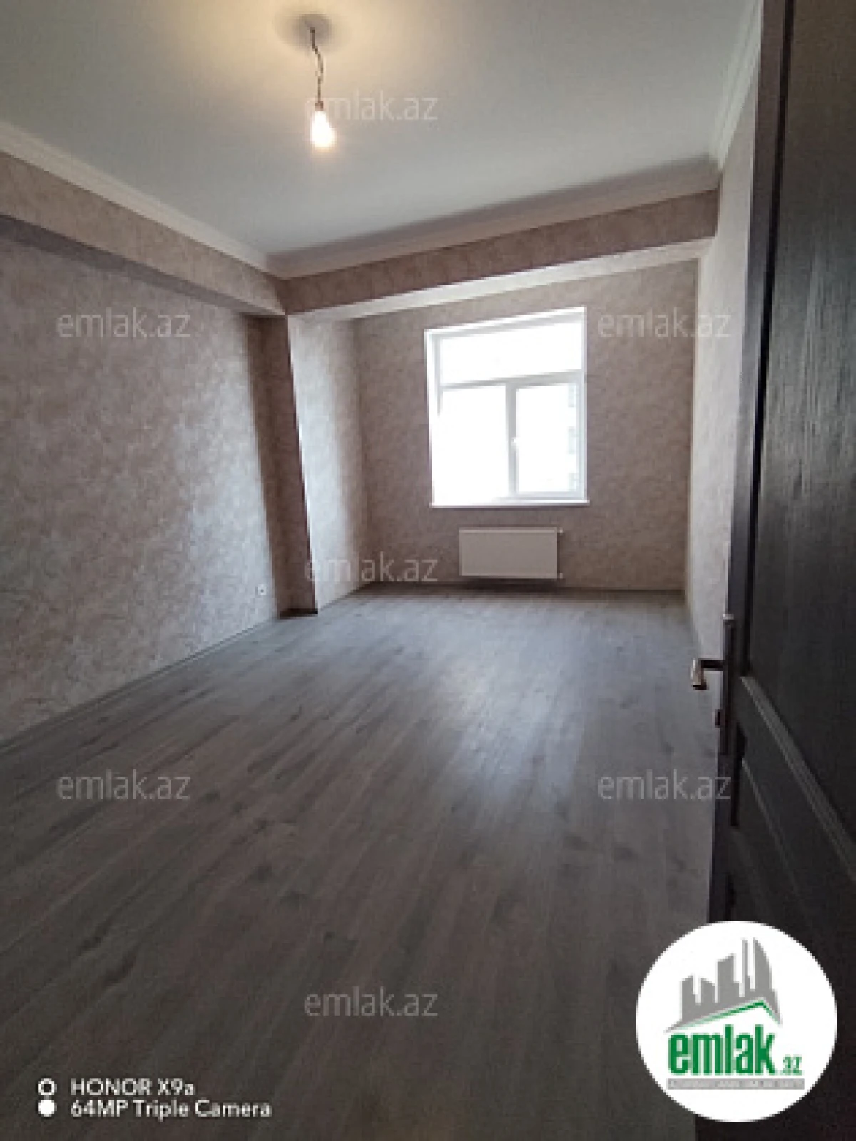 Satılır 4 otaqlı yeni tikili 99 m²