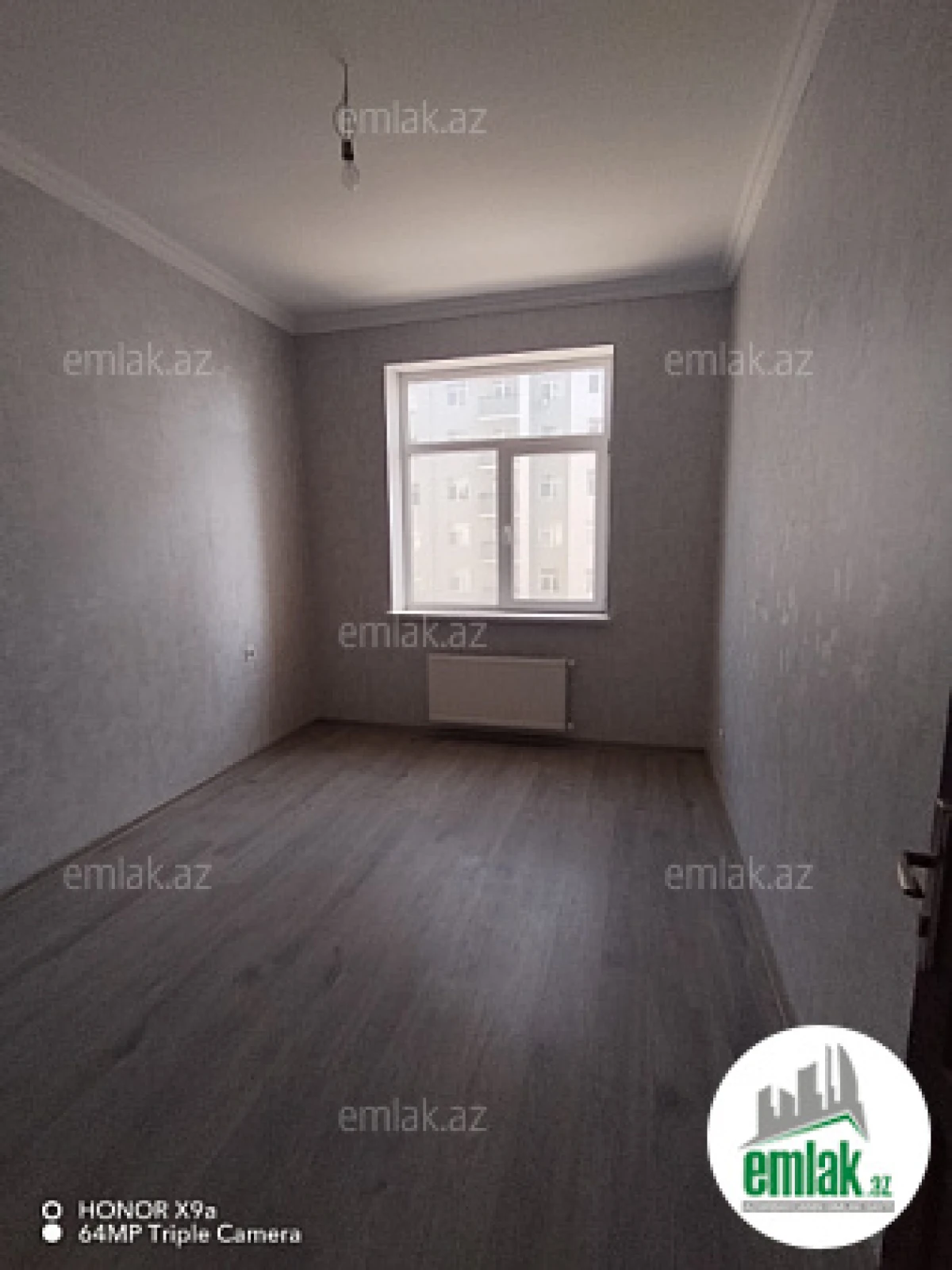 Satılır 4 otaqlı yeni tikili 99 m²