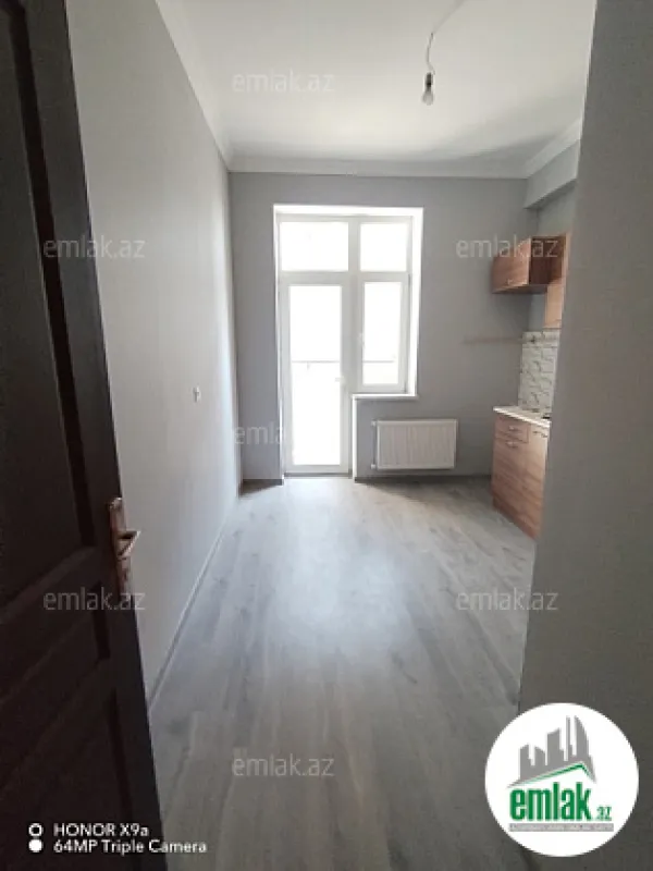 Satılır 4 otaqlı yeni tikili 99 m²