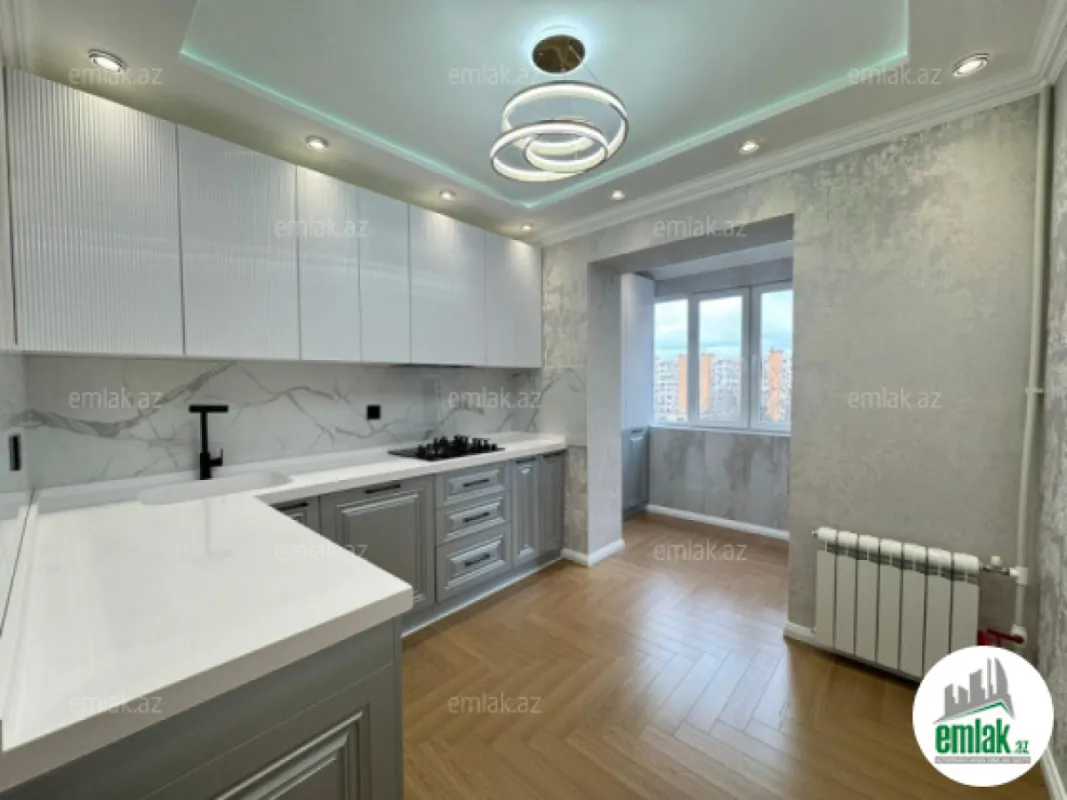 Satılır 3 otaqlı köhnə tikili 76 m²
