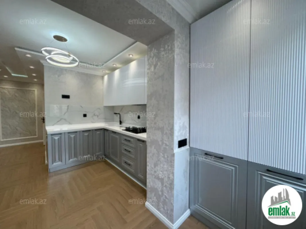 Satılır 3 otaqlı köhnə tikili 76 m²