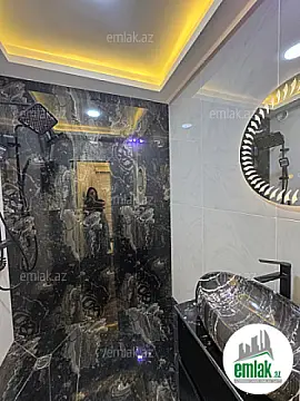 Satılır 3 otaqlı köhnə tikili 60 m²