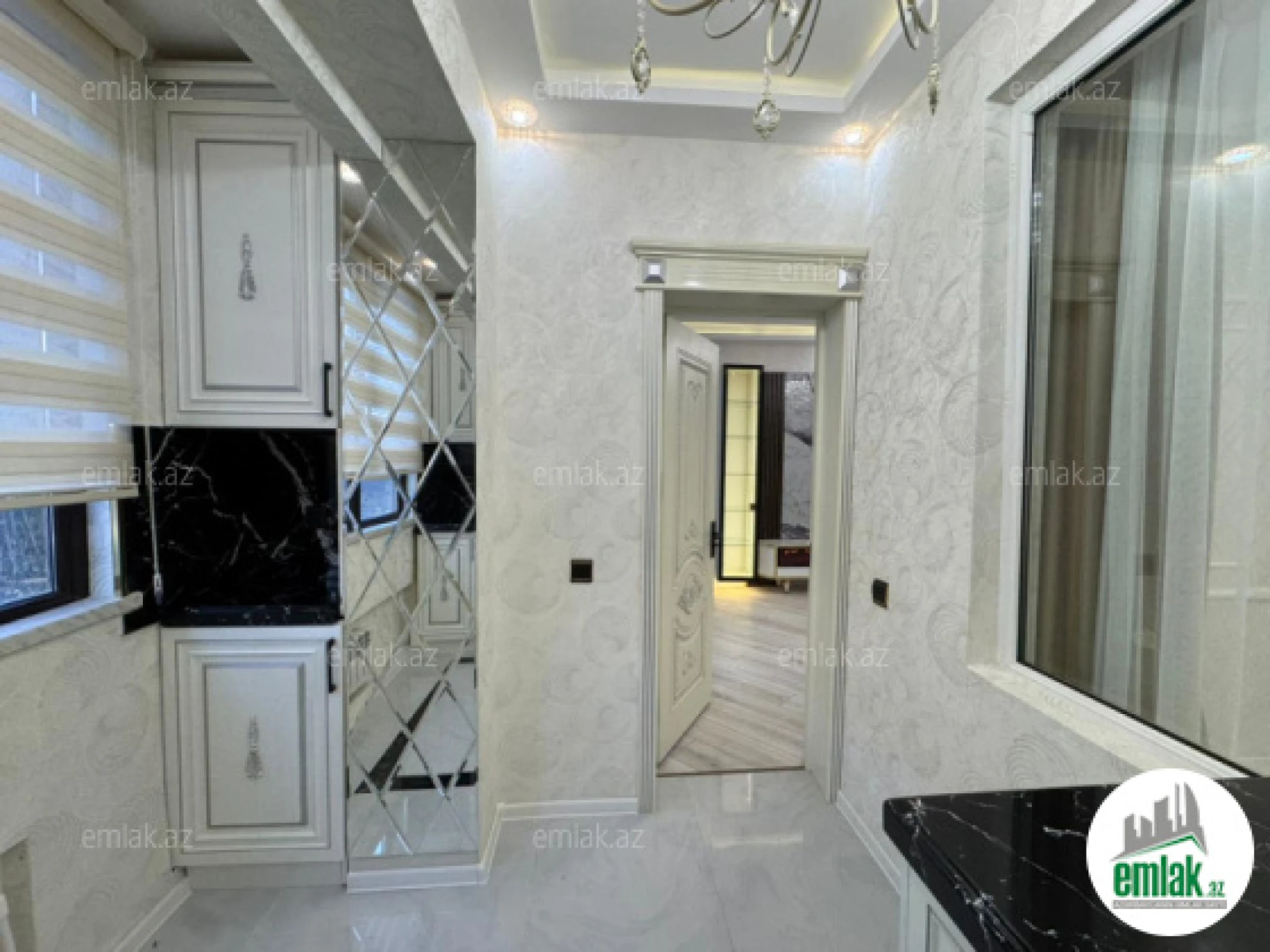 Satılır 3 otaqlı köhnə tikili 60 m²