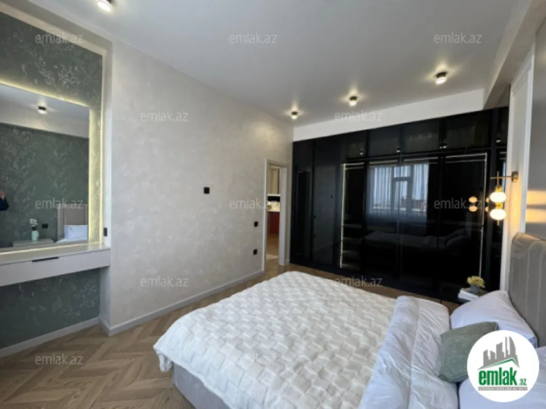 Satılır 3 otaqlı yeni tikili 70 m²