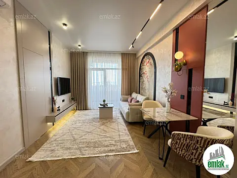 Satılır 3 otaqlı yeni tikili 70 m²