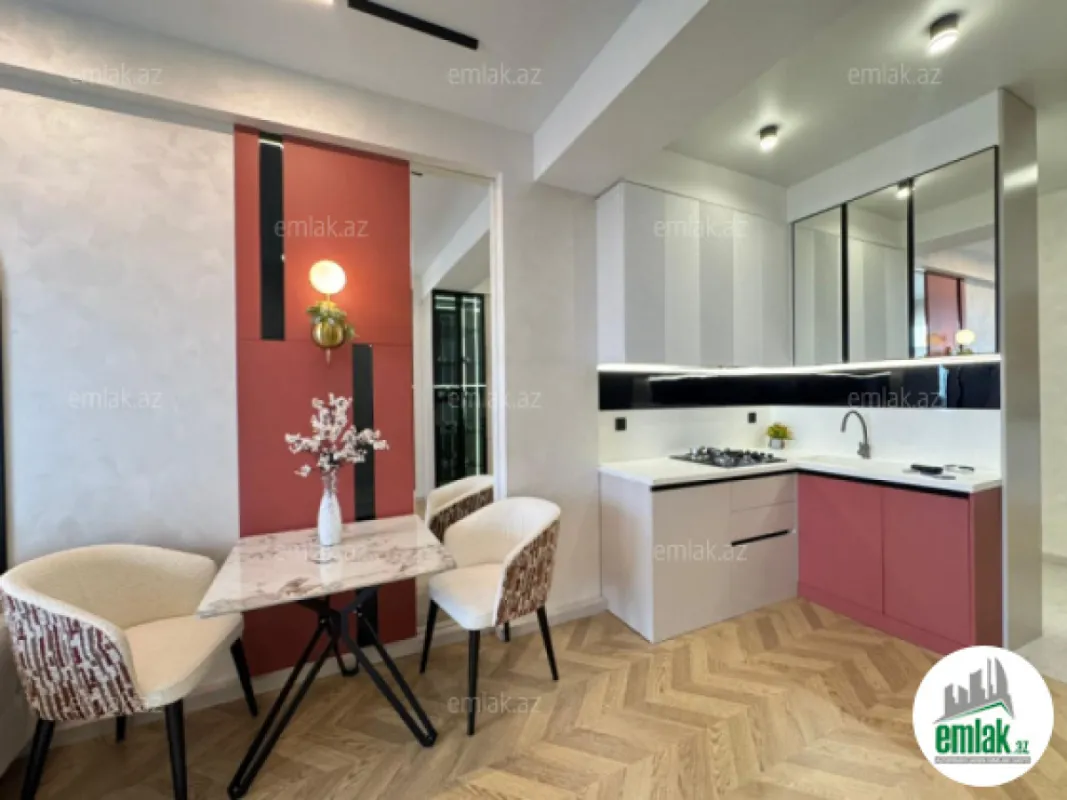 Satılır 3 otaqlı yeni tikili 70 m²