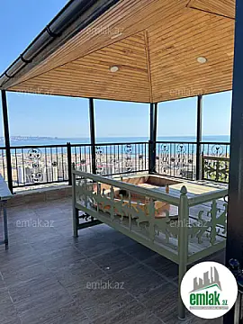 Satılır 7 otaqlı həyət evi 375 m²