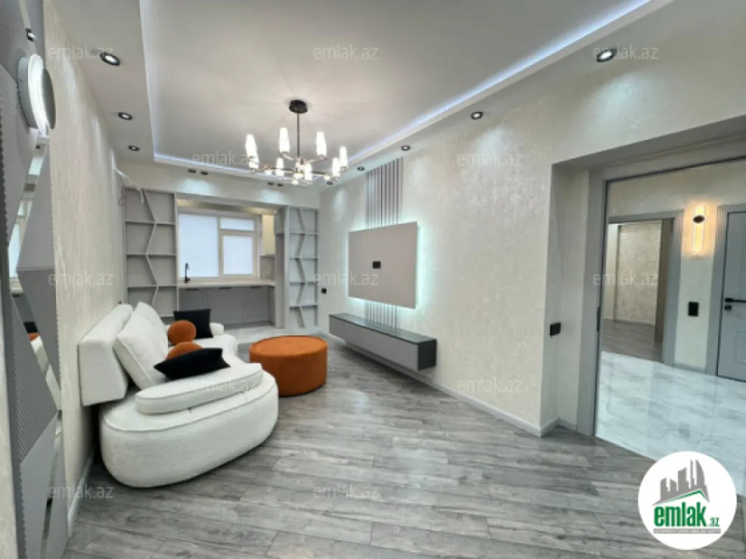 Satılır 3 otaqlı yeni tikili 80 m²