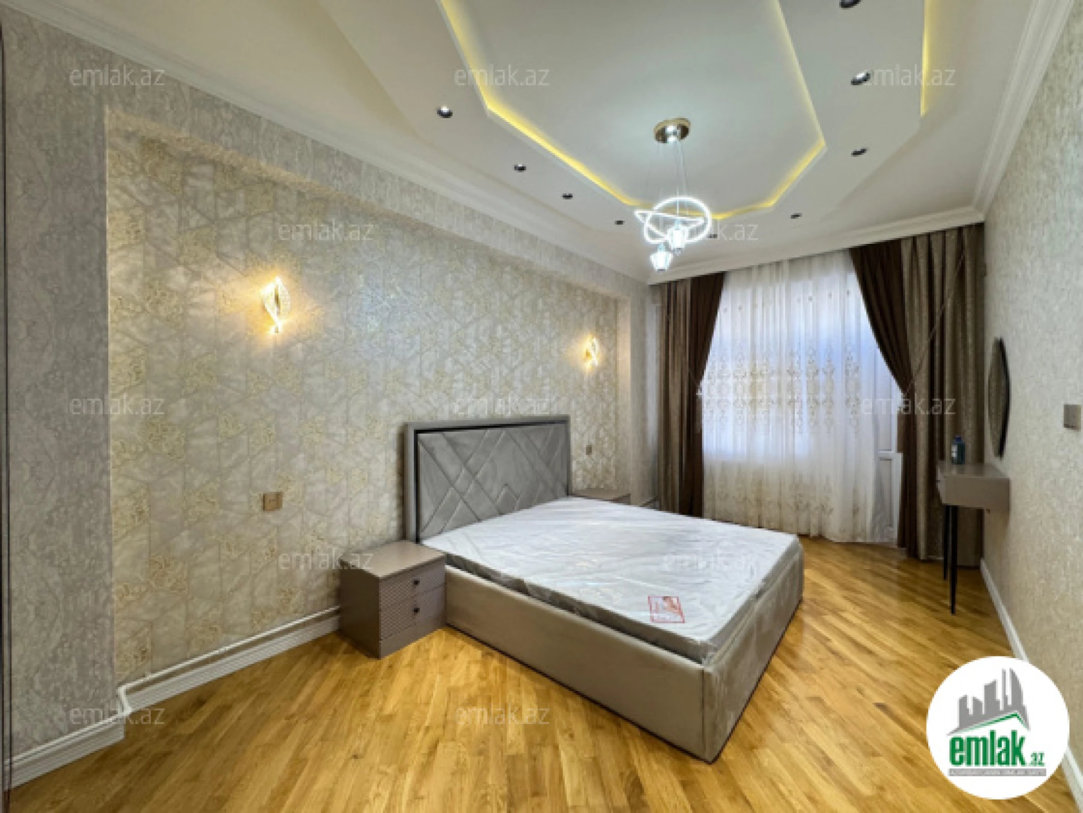 Satılır 2 otaqlı yeni tikili 90 m²