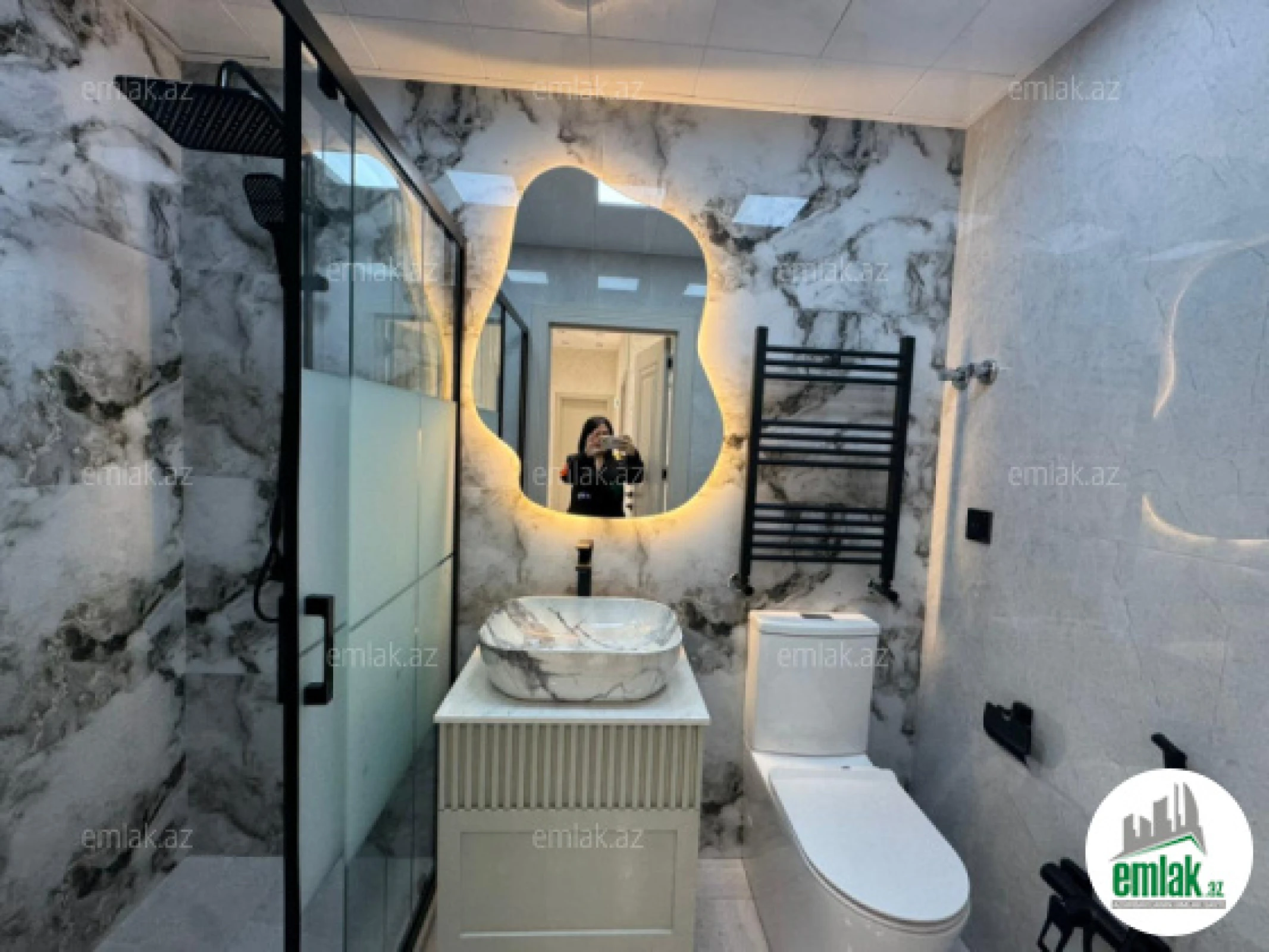 Satılır 2 otaqlı yeni tikili 80 m²