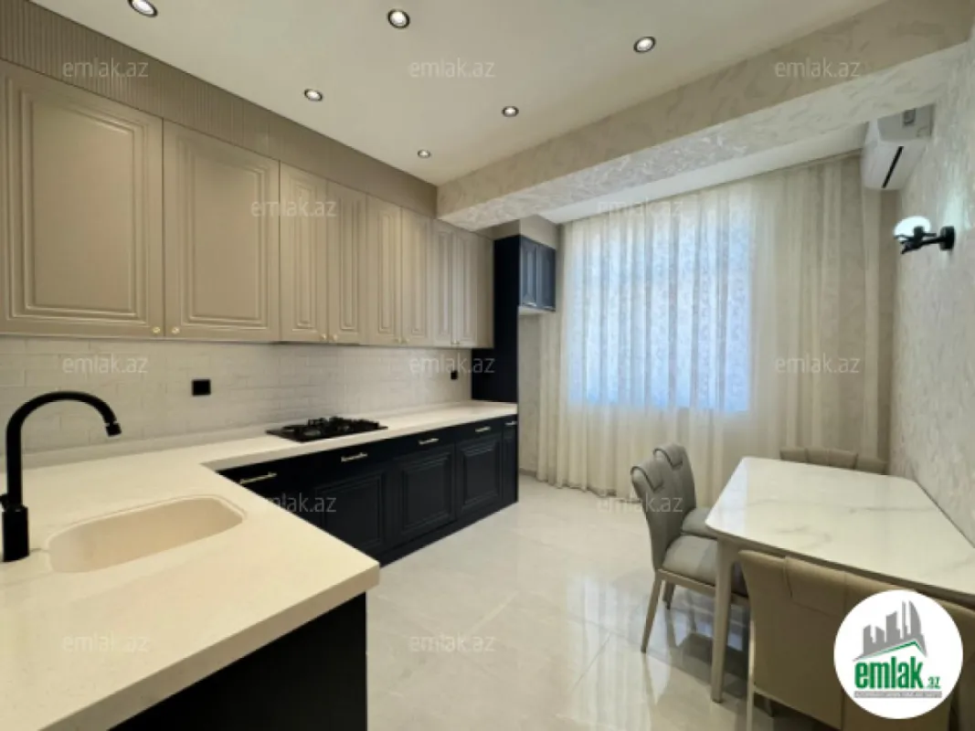 Satılır 2 otaqlı yeni tikili 80 m²