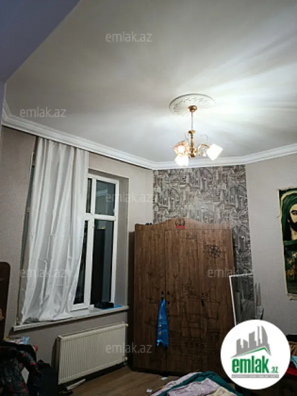 Satılır 4 otaqlı həyət evi 147 m²
