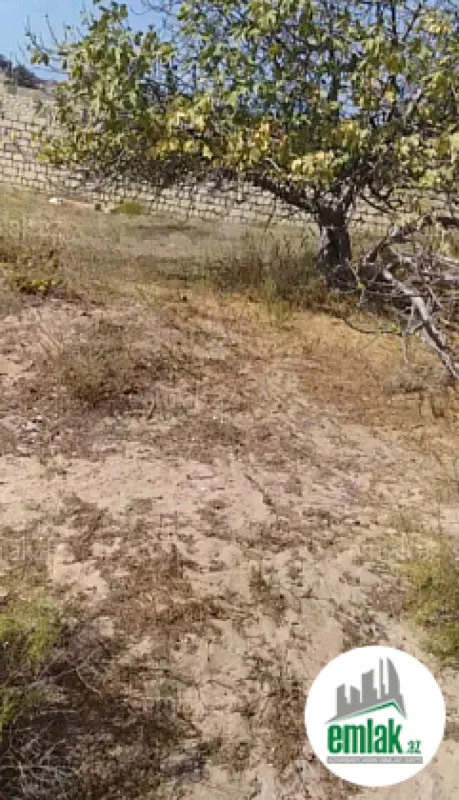 Satılır torpaq sahəsi 12 m²