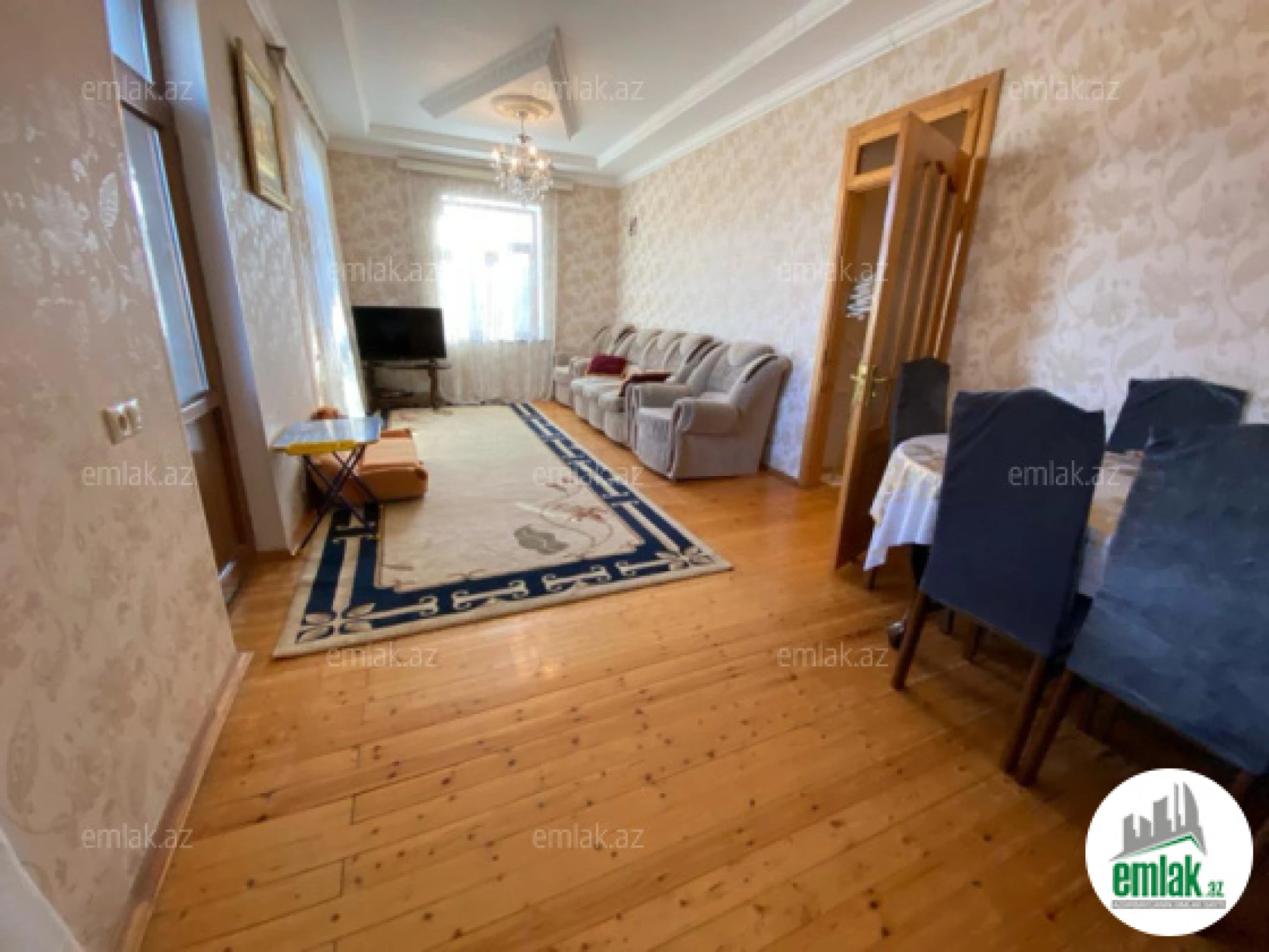 Satılır 8 otaqlı həyət evi 150 m²