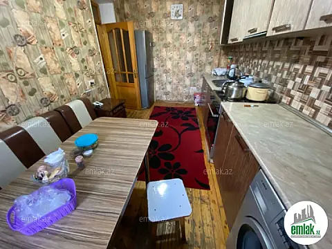 Satılır 8 otaqlı həyət evi 150 m² — Bakı 8 otaq 150.00 m²