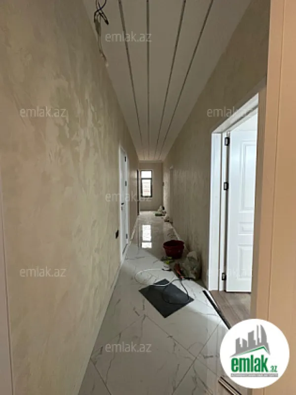 Satılır 6 otaqlı həyət evi 220 m²