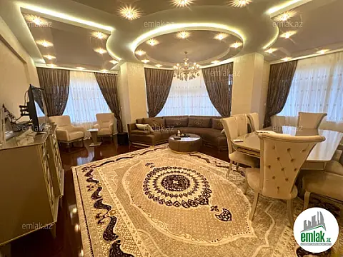 Satılır 4 otaqlı yeni tikili 220 m² — Bakı 4 otaq 220.00 m²
