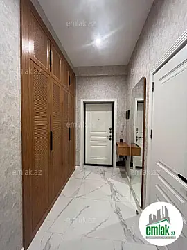 Satılır 3 otaqlı yeni tikili 70 m²