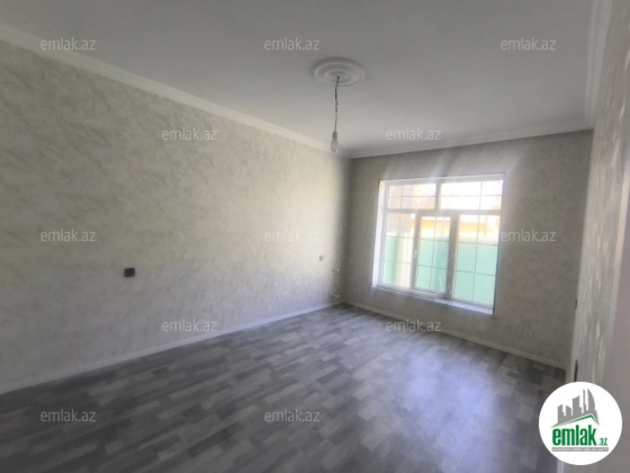 Satılır 6 otaqlı həyət evi 120 m²