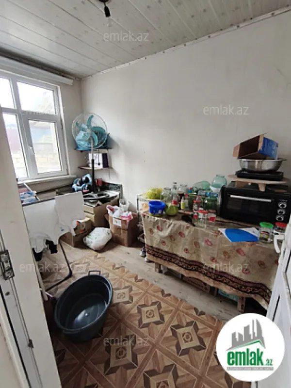 Satılır 4 otaqlı həyət evi 90 m²