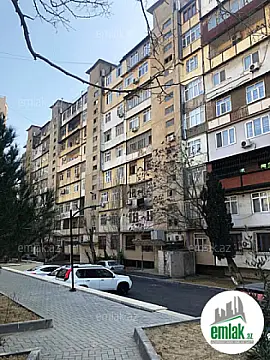 Satılır 4 otaqlı köhnə tikili 105 m² — Bakı 4 otaq 105.00 m²