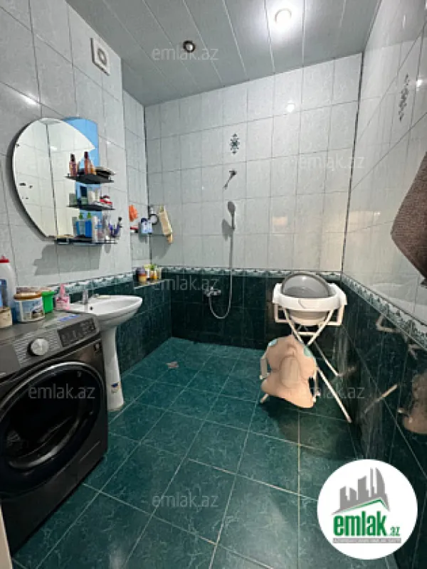 Satılır 3 otaqlı yeni tikili 115 m²