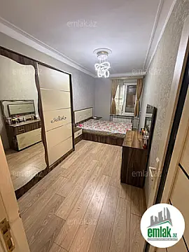 Satılır 3 otaqlı köhnə tikili 68 m²