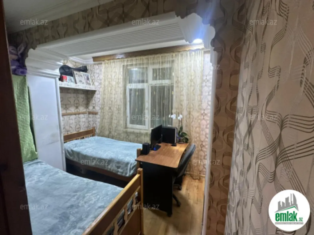 Satılır 3 otaqlı köhnə tikili 65 m²