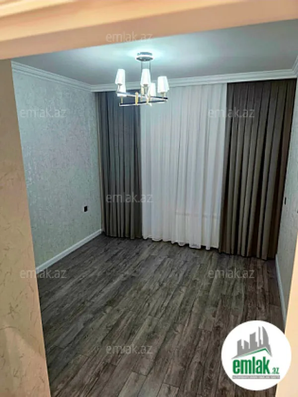 Satılır 2 otaqlı köhnə tikili 55 m²