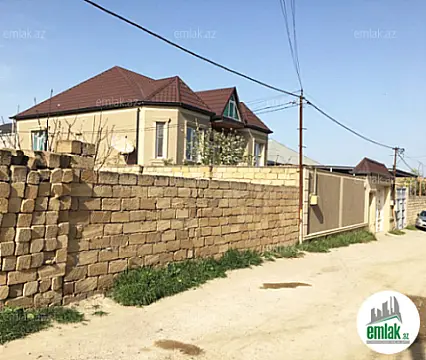 Satılır 4 otaqlı həyət evi 110 m² — Bakı 4 otaq 110.00 m²