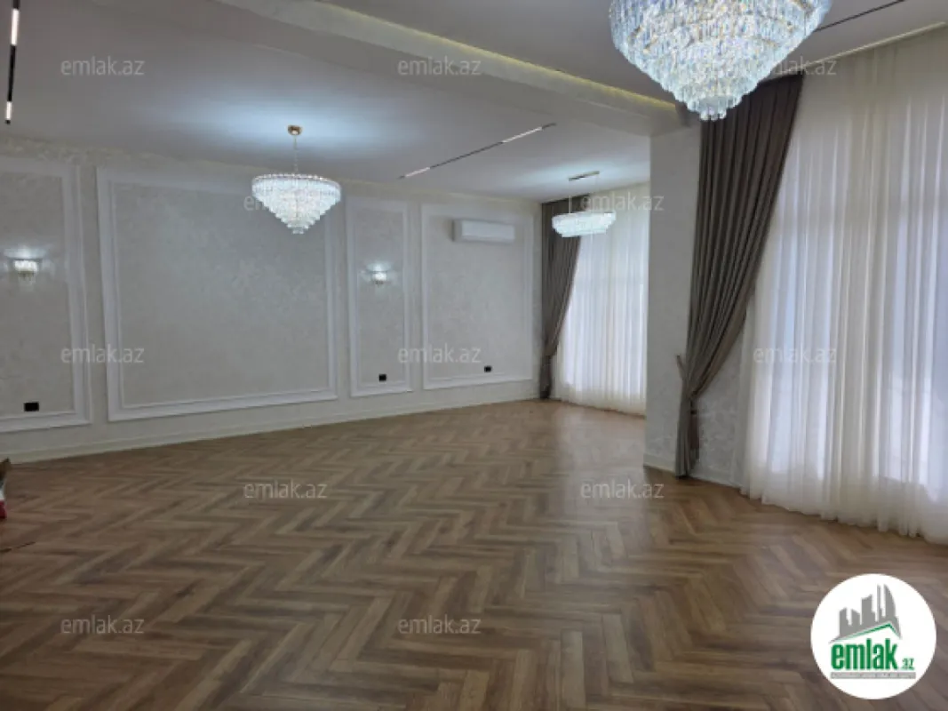 Satılır 6 otaqlı həyət evi 520 m²