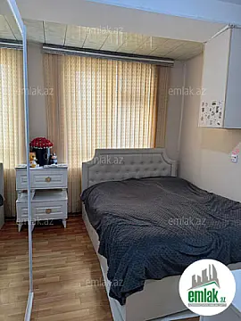 Satılır 2 otaqlı köhnə tikili 38 m²
