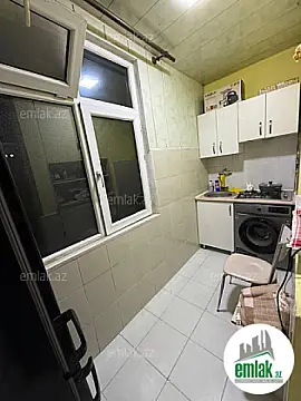 Satılır 2 otaqlı köhnə tikili 38 m²