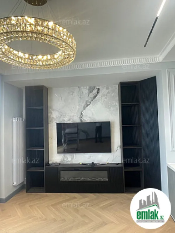 Satılır 2 otaqlı yeni tikili 102 m²
