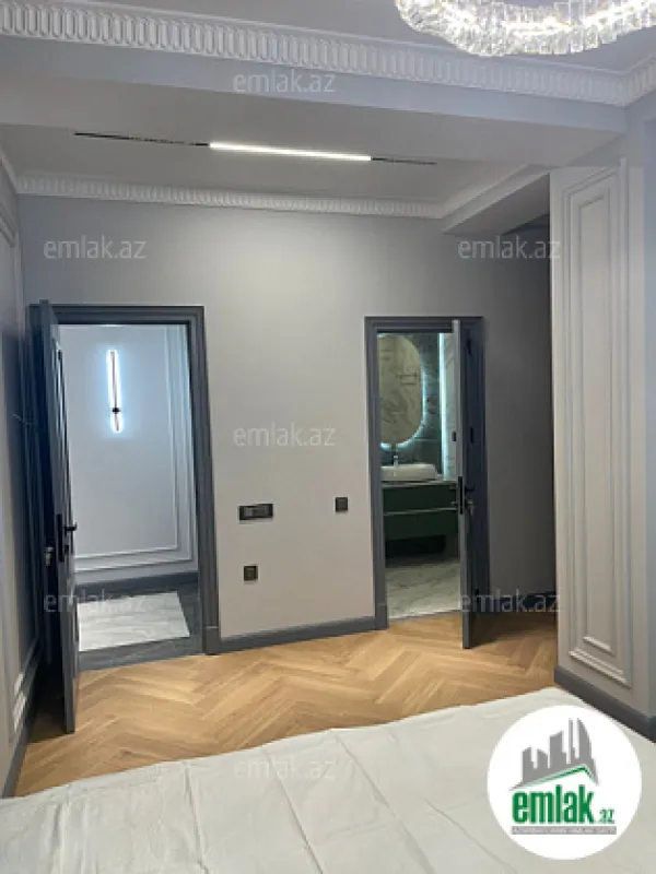 Satılır 2 otaqlı yeni tikili 102 m²