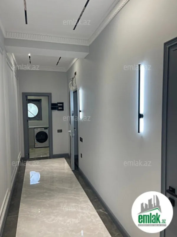 Satılır 2 otaqlı yeni tikili 102 m²