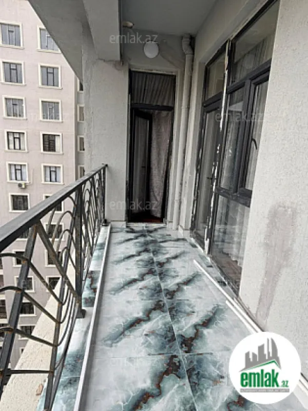 Satılır 3 otaqlı yeni tikili 80 m²