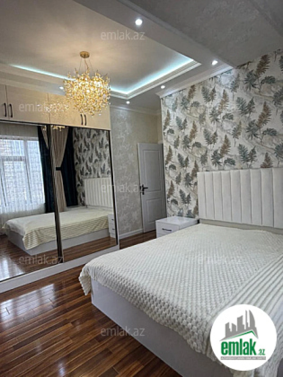 Satılır 3 otaqlı yeni tikili 80 m²