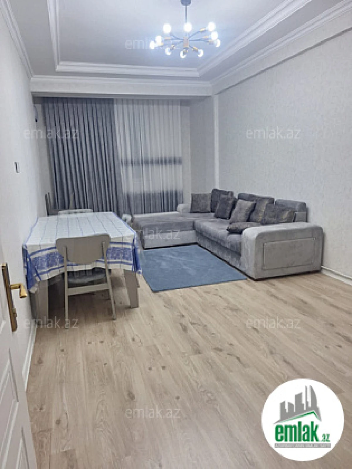 Satılır 2 otaqlı yeni tikili 69 m²