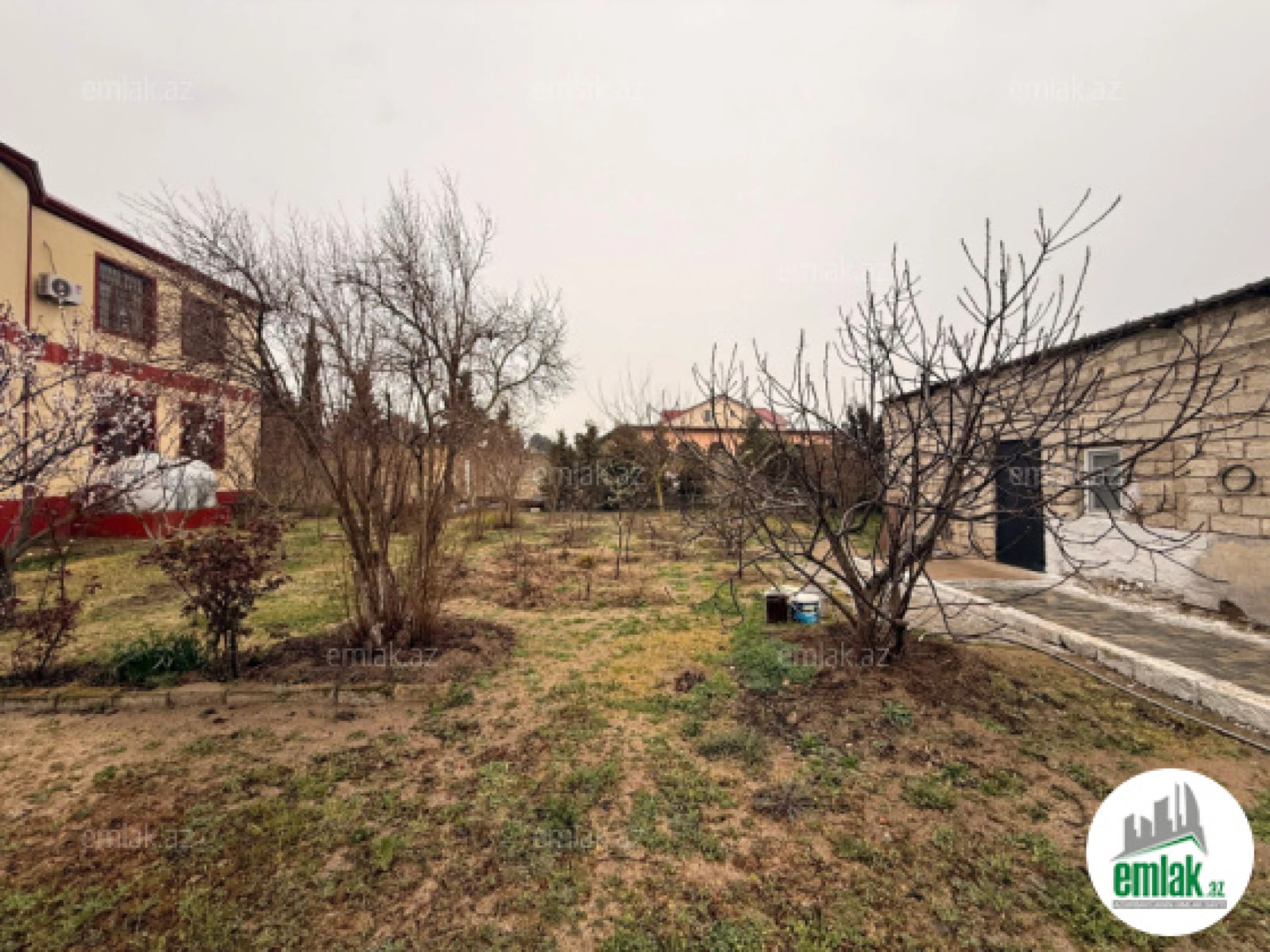 Satılır torpaq sahəsi 15 m²