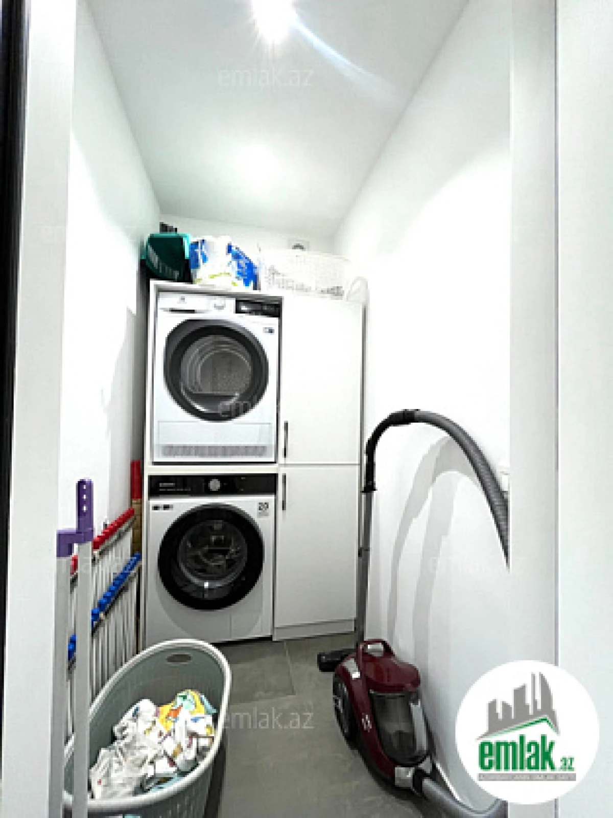 Satılır 3 otaqlı yeni tikili 142 m²