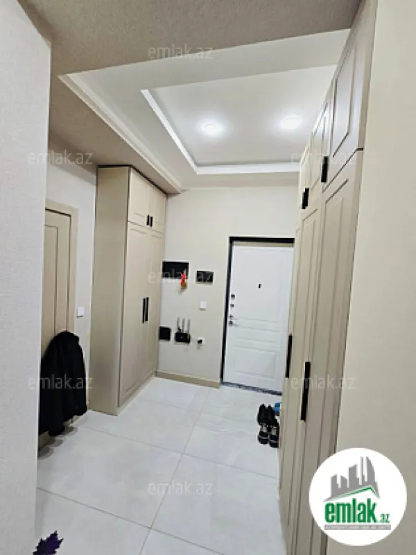 Satılır 2 otaqlı yeni tikili 82.5 m²