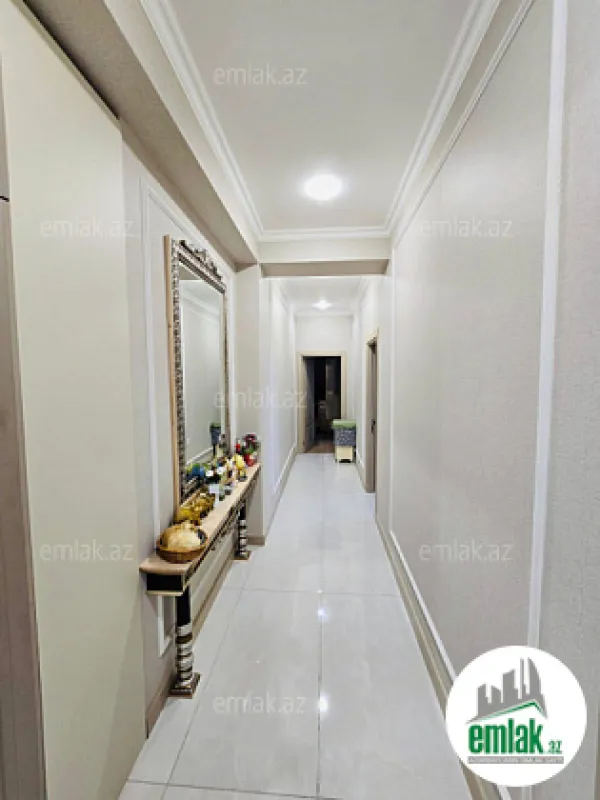 Satılır 2 otaqlı yeni tikili 82.5 m²