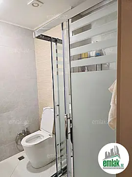 Satılır 2 otaqlı yeni tikili 82.5 m²
